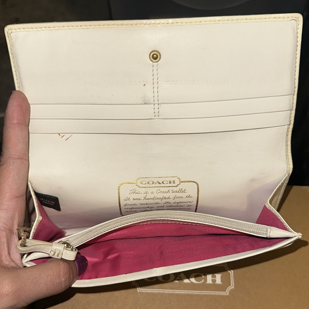 Coach Wallet - Picture 2 of 7